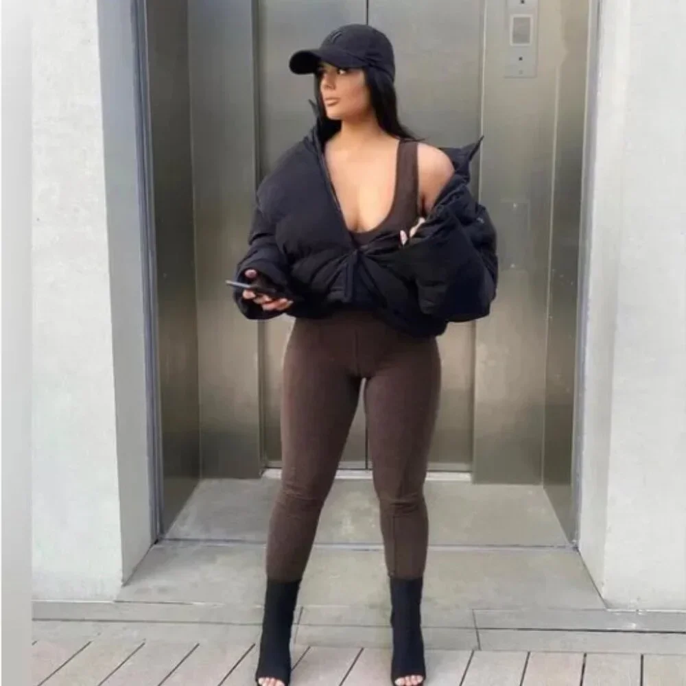 House of CB 'Rissa' Brown V-Neck Skinny Leg Slim Jumpsuit NWOT - Picture 3 of 9